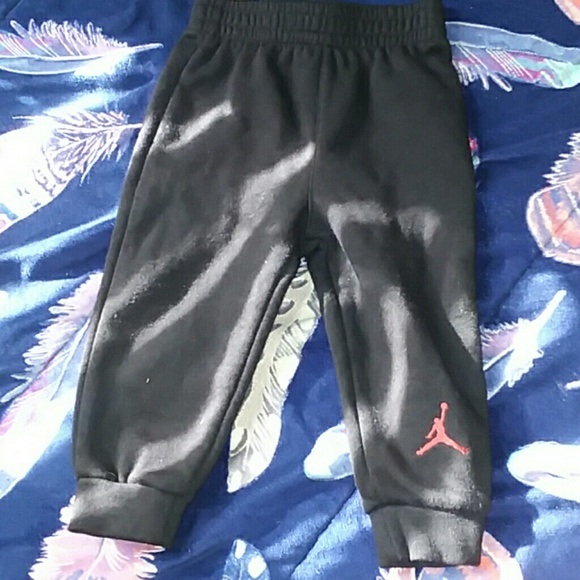 🚨Jordan outfit - Picture 3 of 3